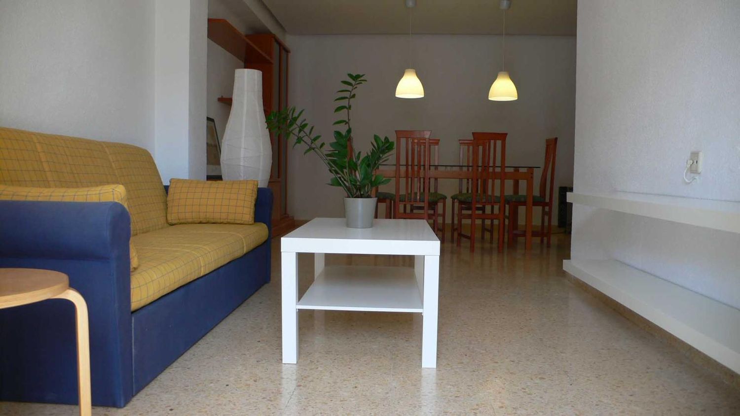 Piso en Plaza d'Hondures, Ciutat Jardí - Foto 2