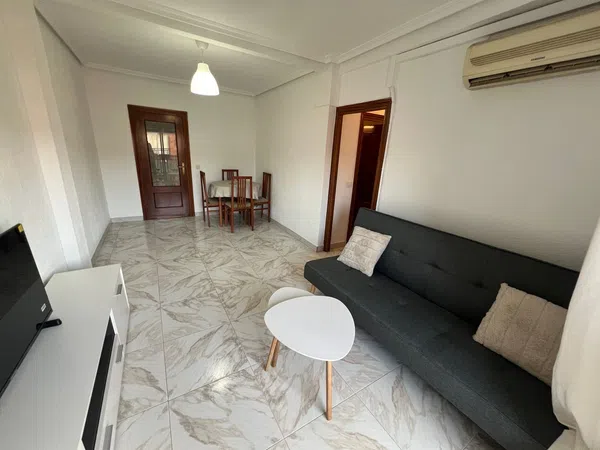 Piso en Juan de la Cierva - Foto 7