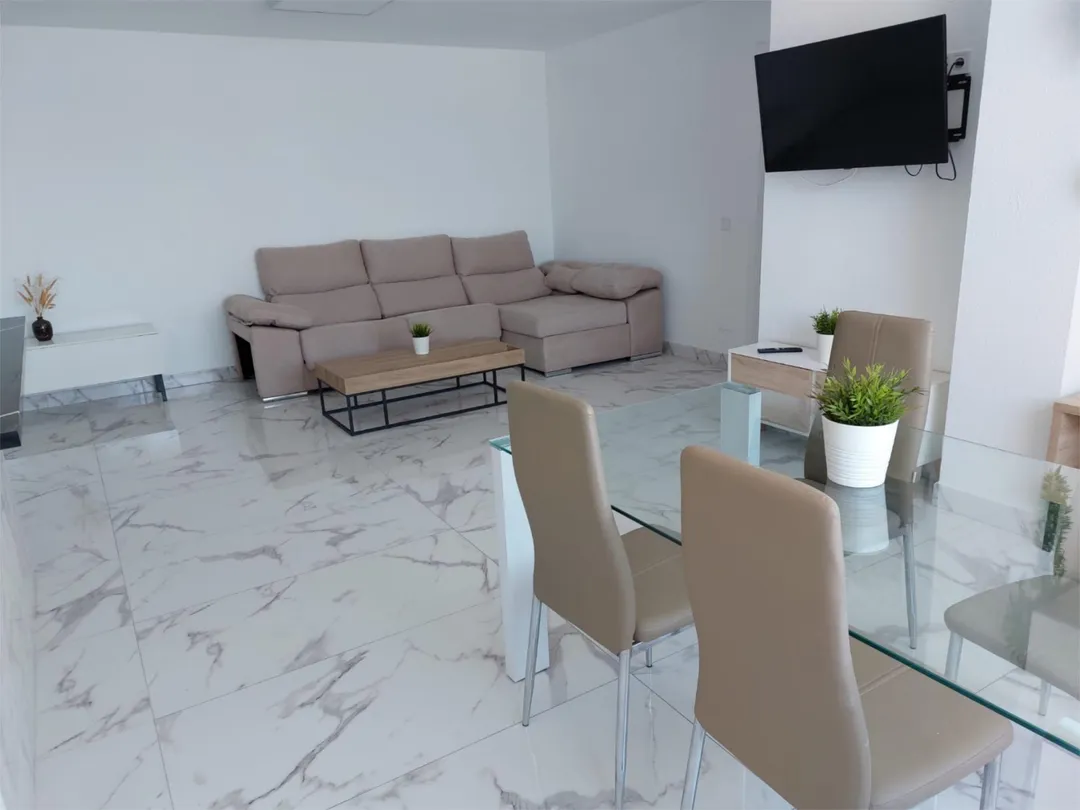 Piso en  Plaza de la Colonia 1 - Foto 3