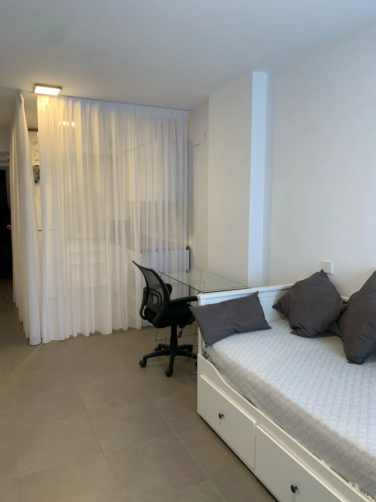 Estudio en calle de Puente la Reina, 39 - Foto 3