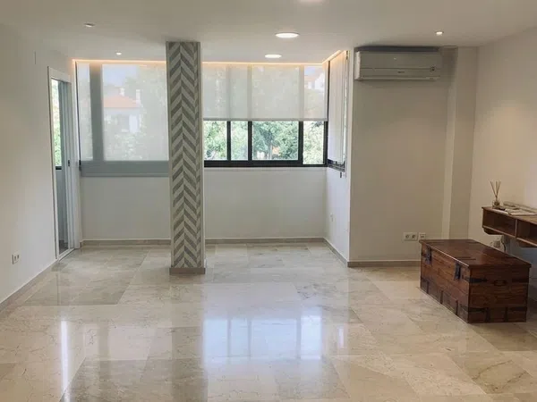 Piso en Pinares de San Antón - Foto 1