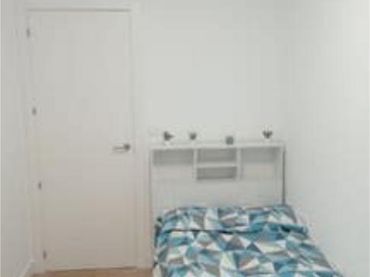 Piso en barrio olivo ( el peri) - Foto 3