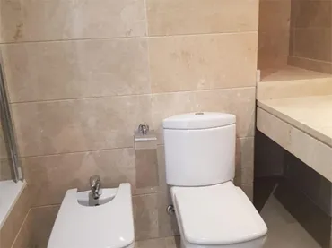 Piso en  Avenida Príncipe Salman 1 - Foto 8
