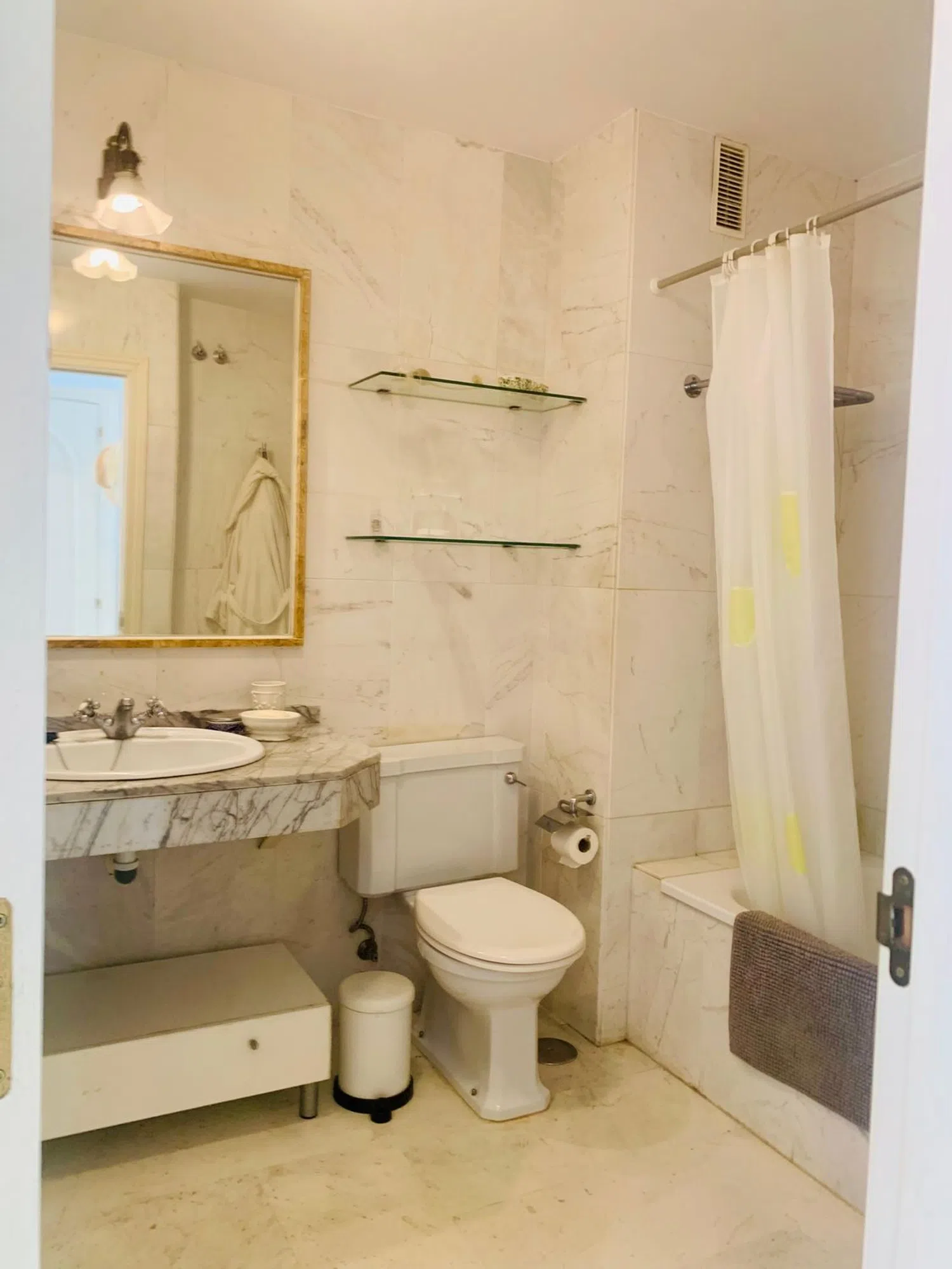 Piso en bulevar Príncipe Alfonso de Hohenlohe s/n UrbanizacionMarbellaReal - Foto 17