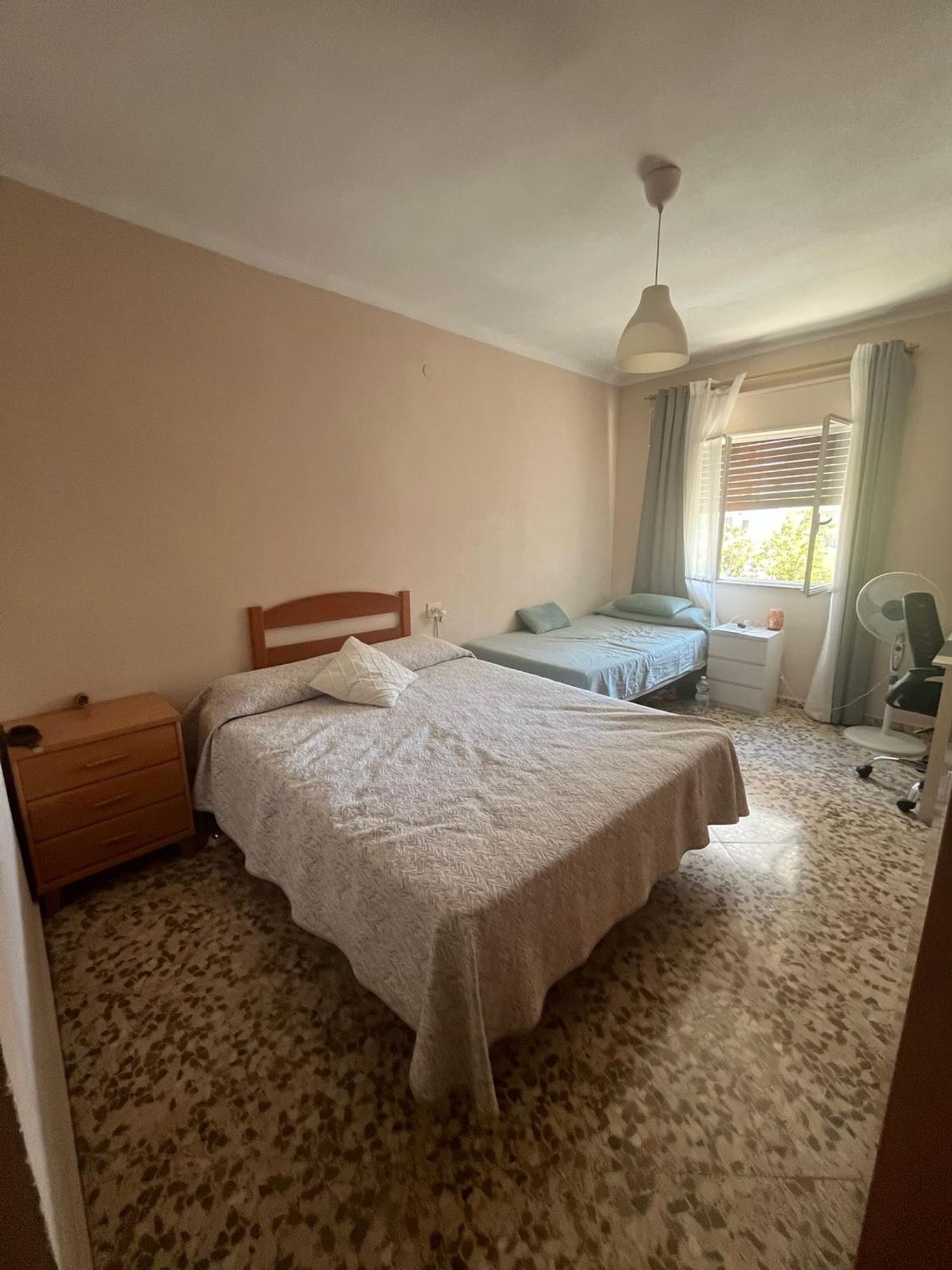 Piso en Pasaje Gorbea, 4, Los Castillejos - La Trinidad - Foto 2