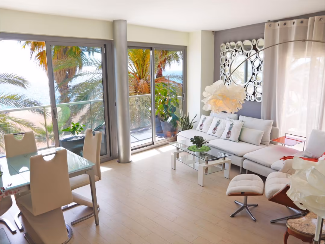 Piso en  Passeig Marítim 23