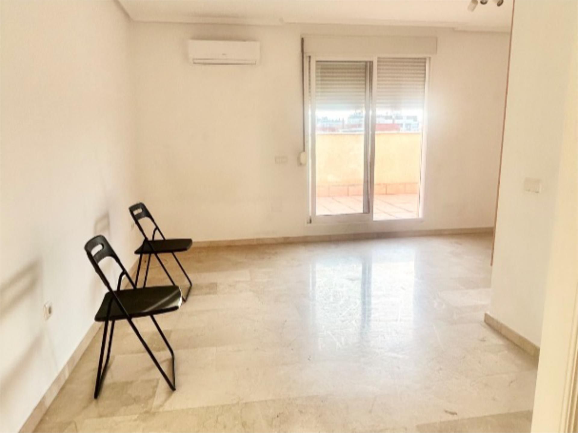 Piso en  Avenida Francisco Jiménez Ruiz 20 - Foto 5