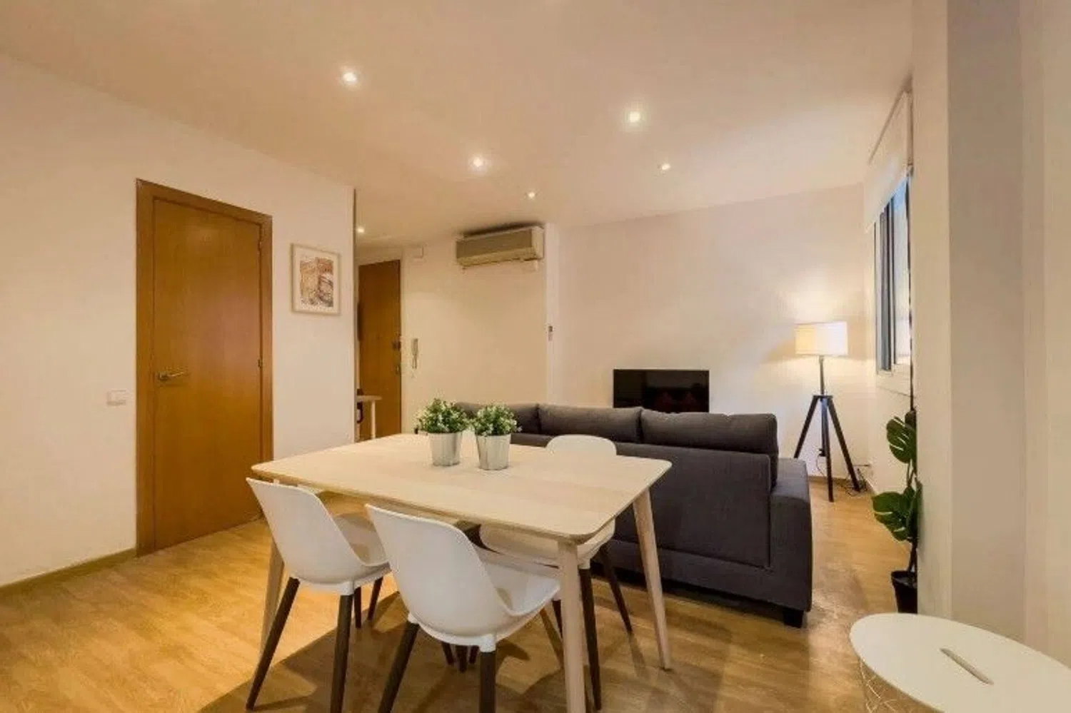 Piso en Gran Via de les Corts Catalanes, 284 - Foto 4