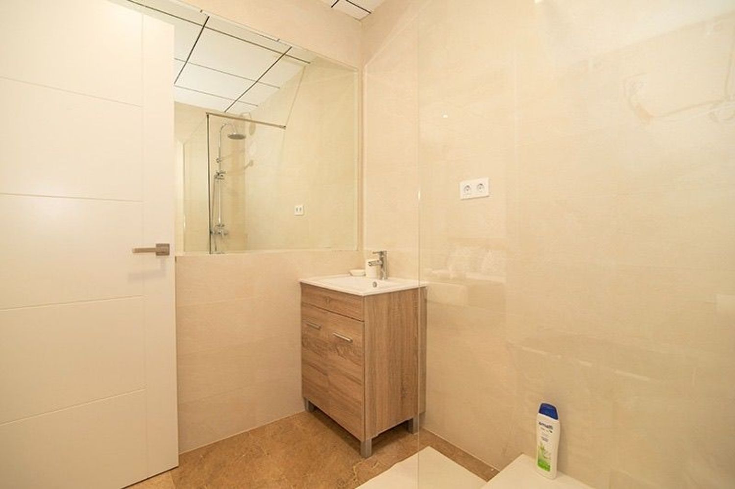 Estudio en calle Campoamor, 8 - Foto 11