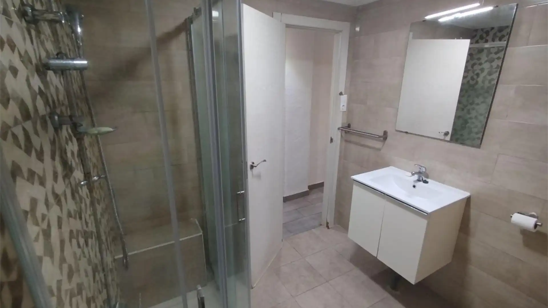 Piso en  Carrer Doctor Ferrán 100 - Foto 11