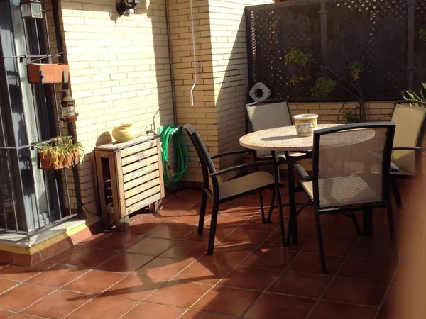 Dúplex en Calle Castilla, 146, Calle Betis - Pagés del Corro - Foto 2