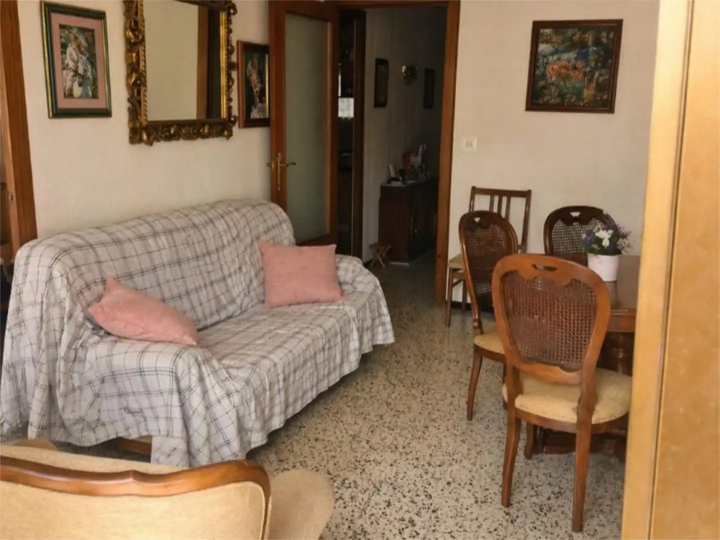 Piso en  Carrer del Cardenal Cervantes 37 - Foto 4
