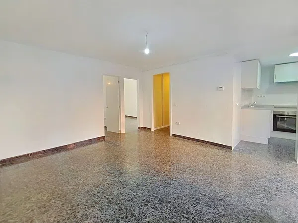 Piso en Barrio Les Roquetes - Foto 5