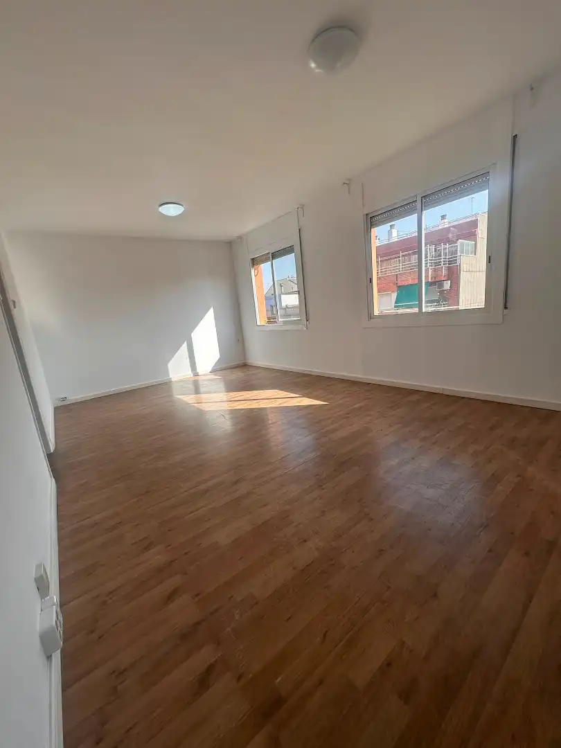 Piso en  Carrer de Sardenya 151 - Foto 2