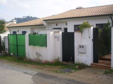 Chalet en  Avenida del Brezo 28 - Foto 2