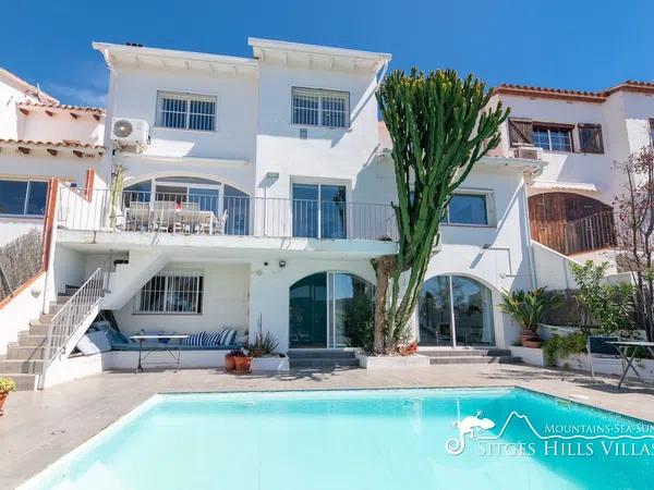 Chalet pareado en calle de la Carrerada, 29