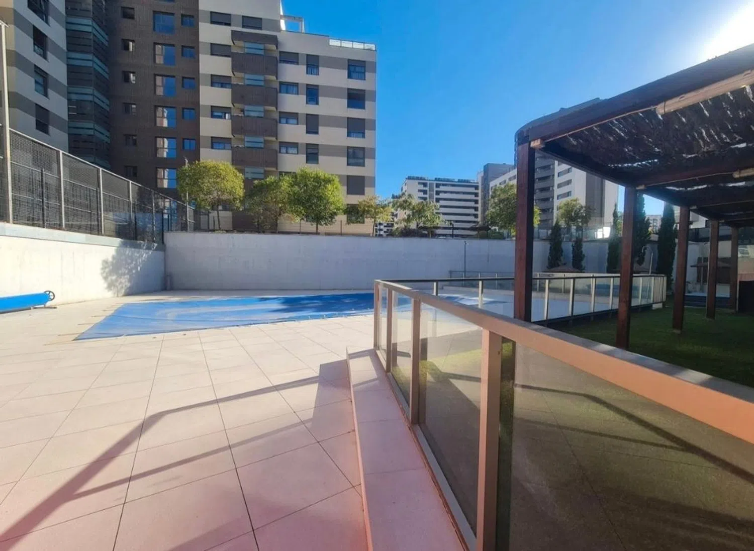 Piso en calle de César Cort Boti, 85 - Foto 2