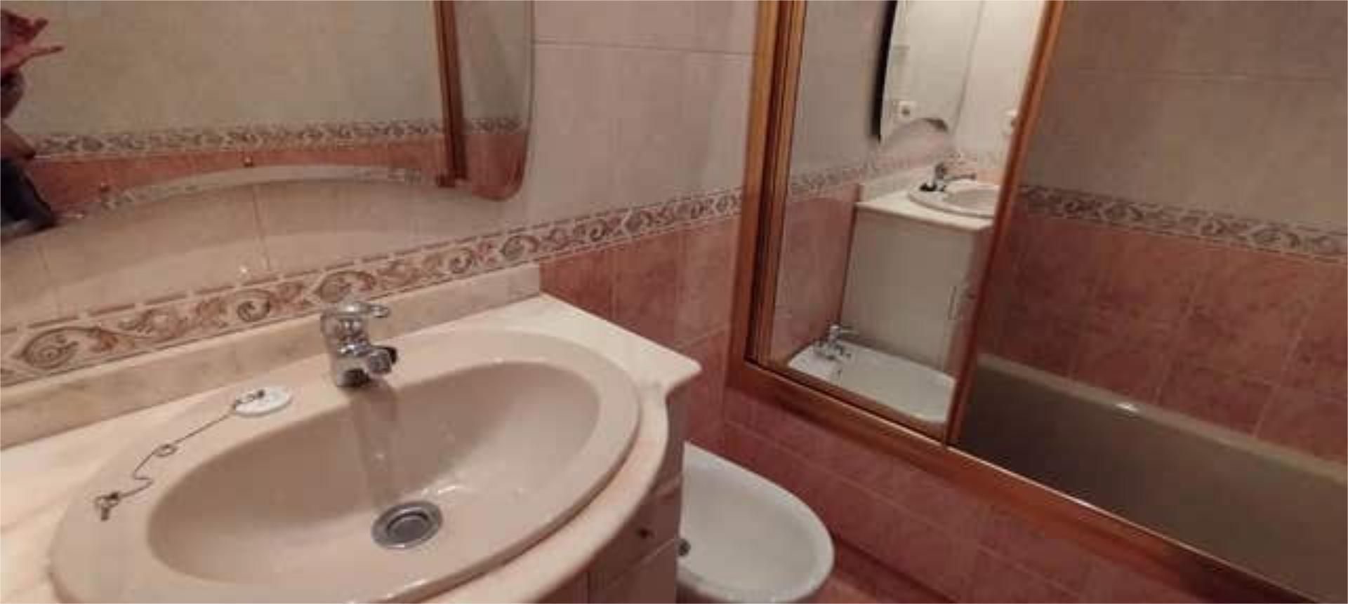 Casa adosada en Los Castillos - Foto 7