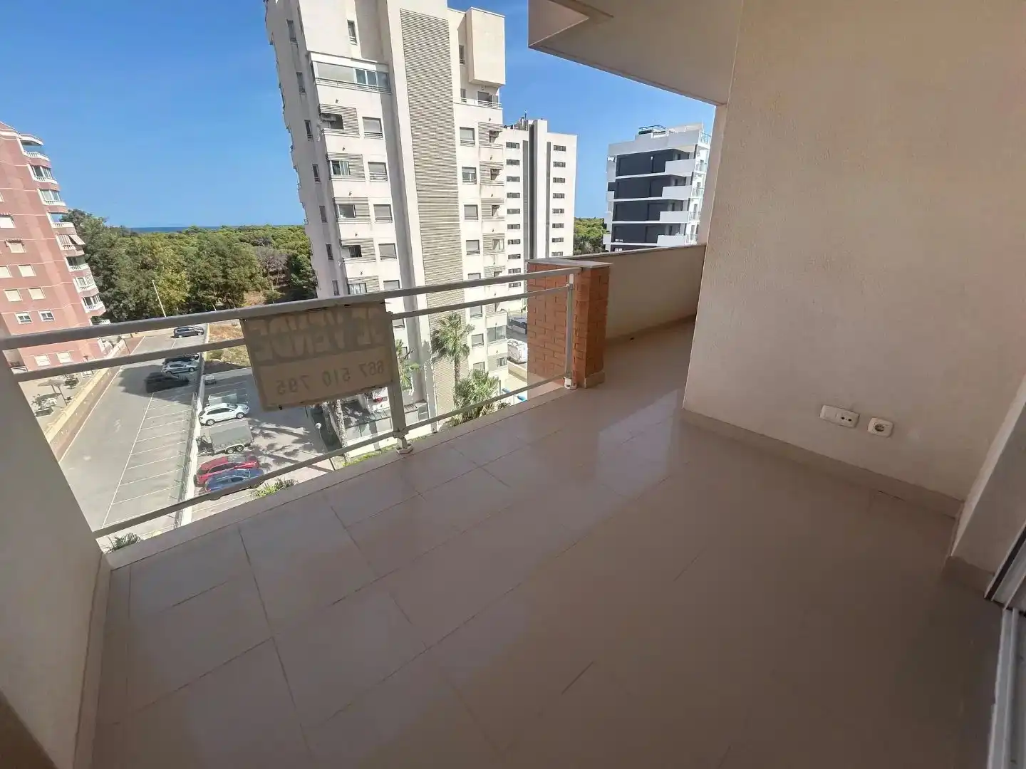 Piso en  Avenida del Puerto 33 - Foto 8
