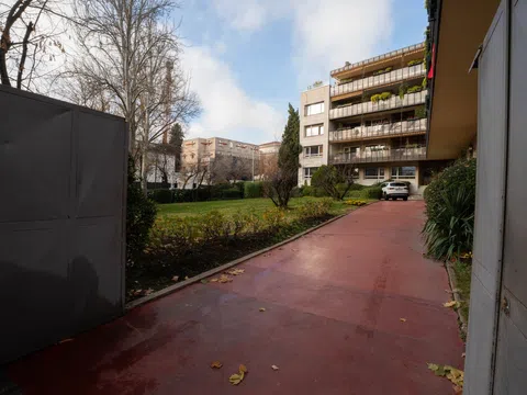 Piso en calle Velázquez, 135