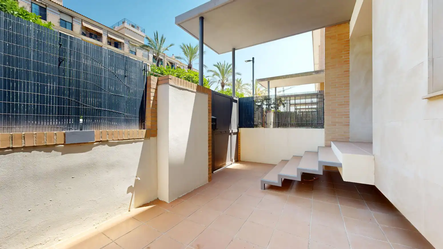 Casa adosada en  Torrent - CL COMARE PILAR MARTI HDEZ - Foto 5