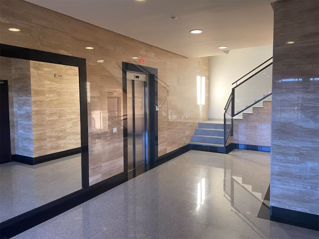 Piso en  Calle del Mirador de la Reina 129 - Foto 4