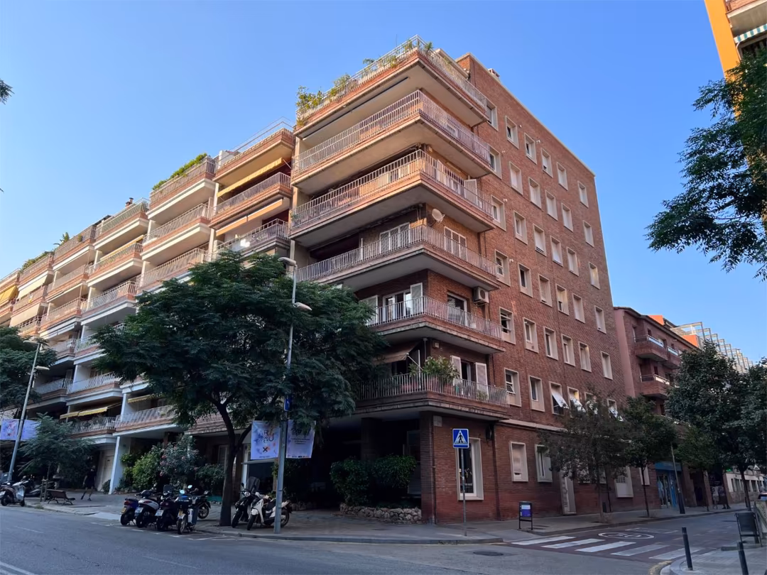 Piso en  Carrer de Mandri 8 - Foto 9