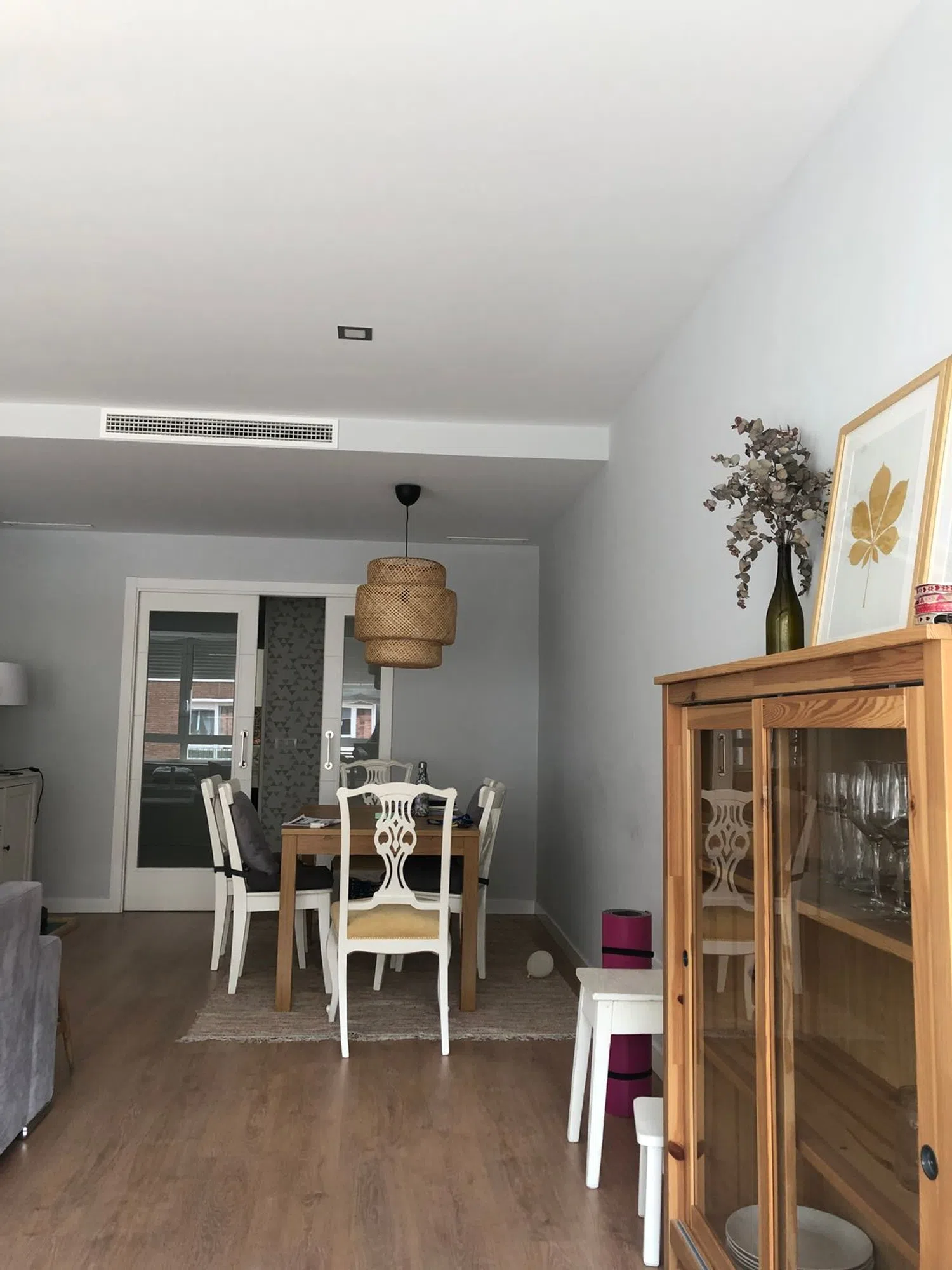 Piso en calle de Guzmán el Bueno, 70 - Foto 1