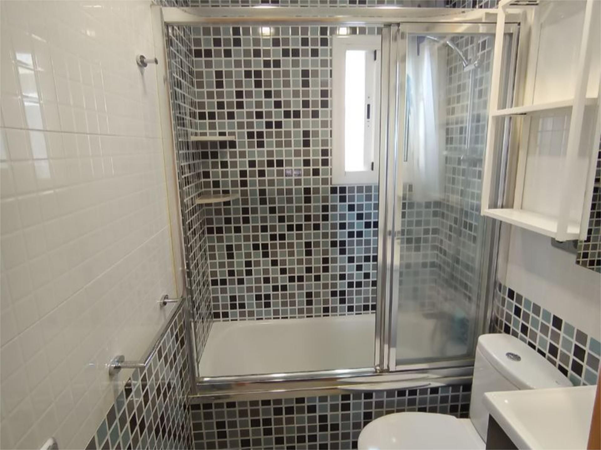 Piso en  Avinguda de Rio de Janeiro 69 - Foto 8