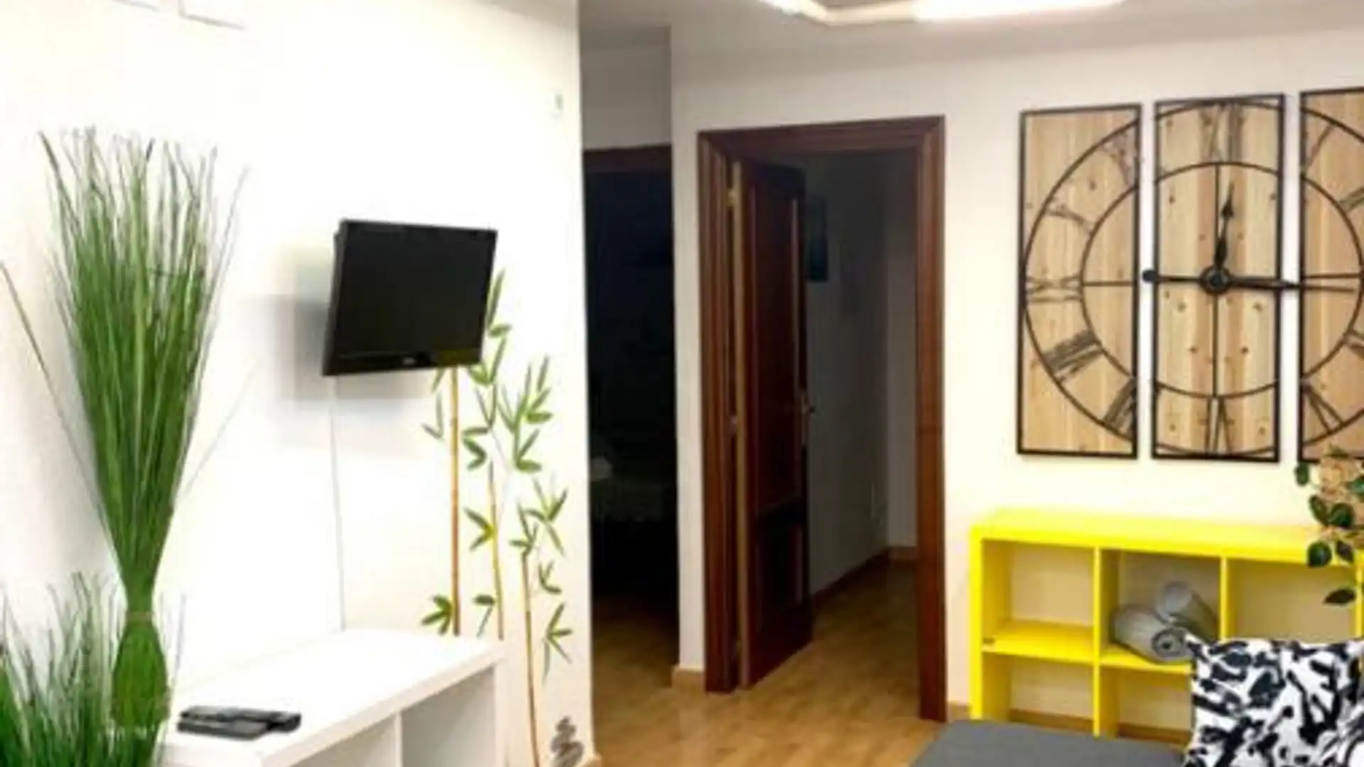 Piso en  Calle Reyes Católicos 18 - Foto 3