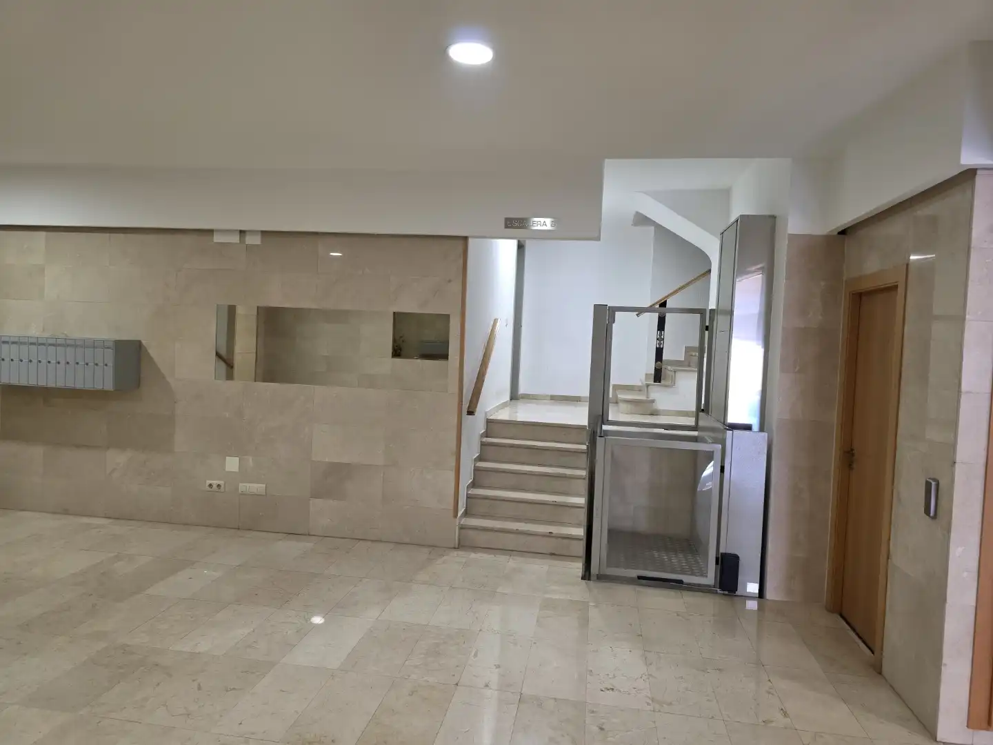 Apartamento en  Plaça de l'Horticultor Corset 6 - Foto 3