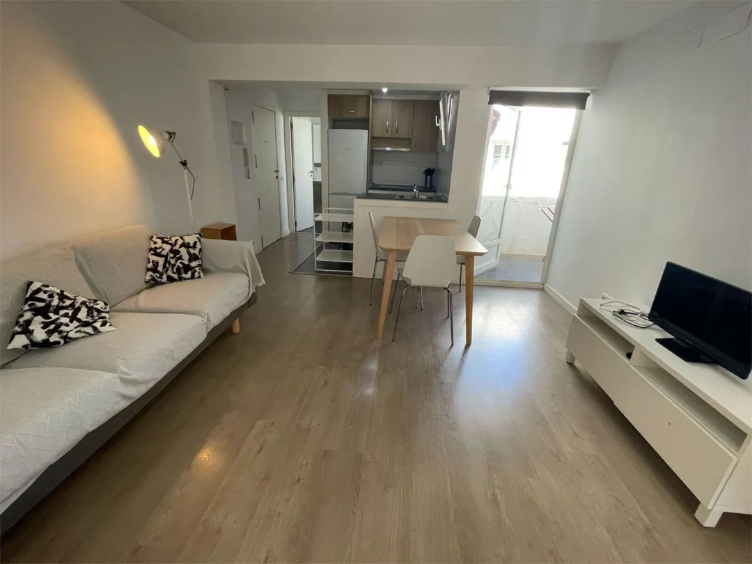 Piso en  Carrer dels Germans Villalonga 21 - Foto 1