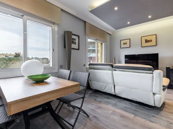 Piso en travesía de les Corts, 126