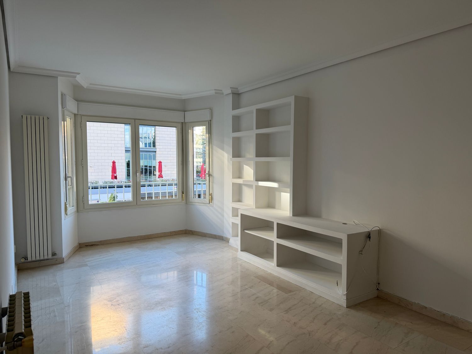 Piso en calle de Yerma, 10