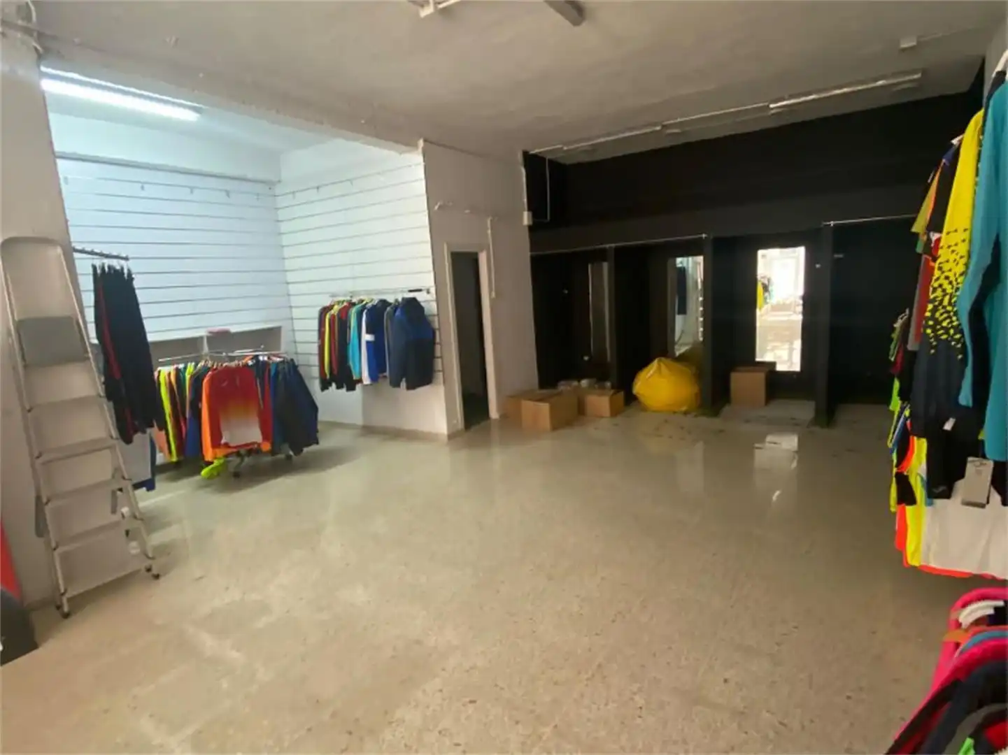 Local comercial en  Calle San Juan - Foto 3