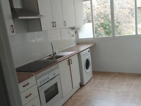 Piso en calle de Valdetorres de Jarama, 15