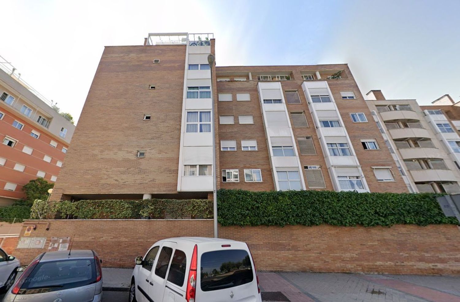 Piso en avenida del Talgo, 127 - Foto 1