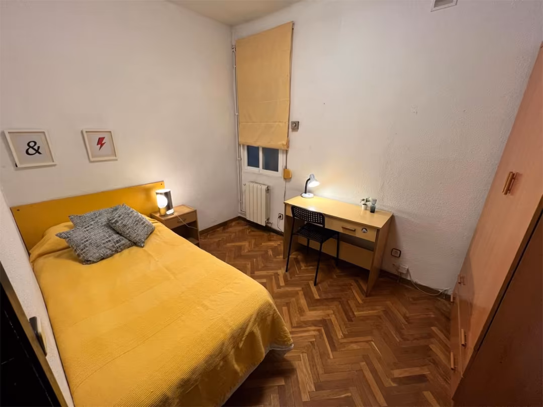 Piso en  Carrer d'Aragó 18 - Foto 4