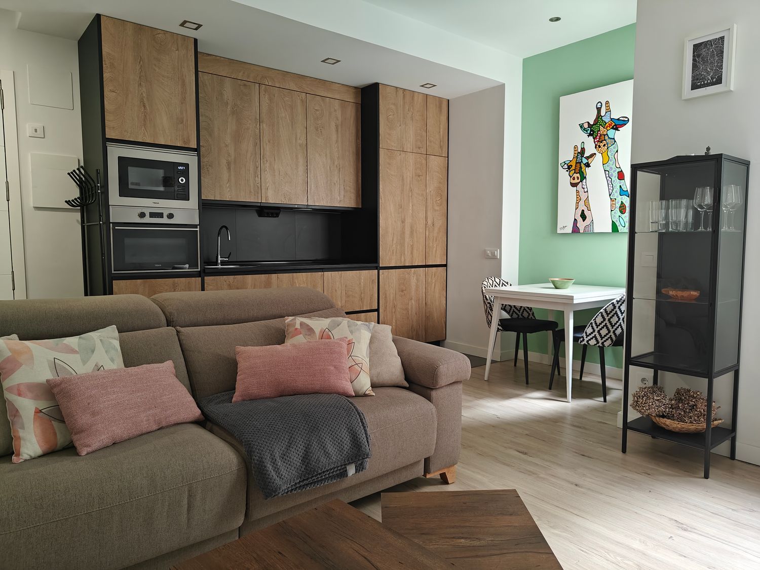 Piso en calle de Rafael de Riego, 18 - Foto 1