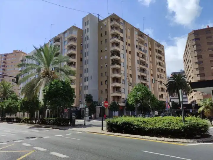 Piso en  Avinguda del Primat Reig 78 - Foto 11