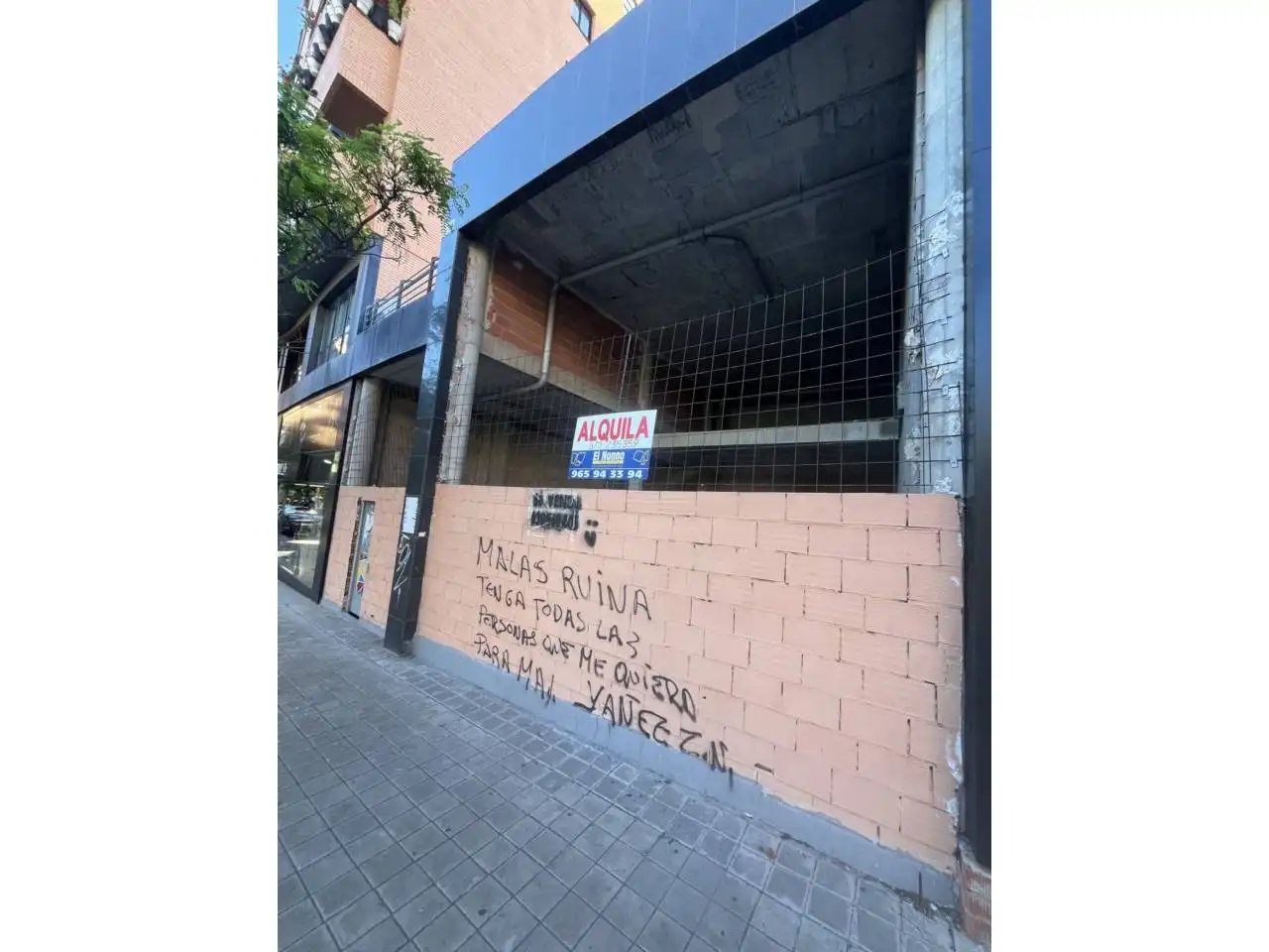 Local comercial en  Calle JOSE GARCIA SELLES - Foto 4