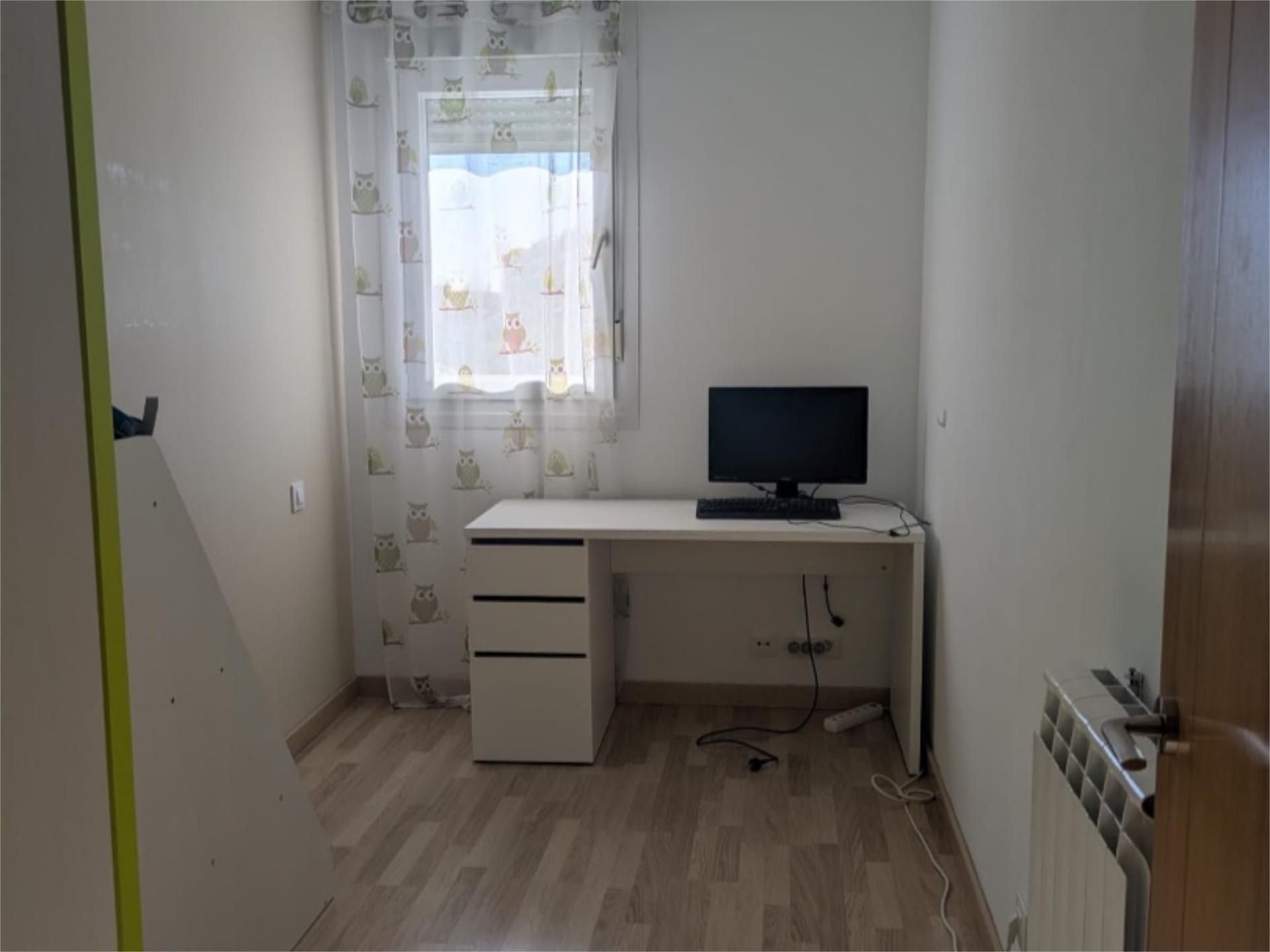 Piso en  Calle Fray Bernardino de Sahagún 1 - Foto 4