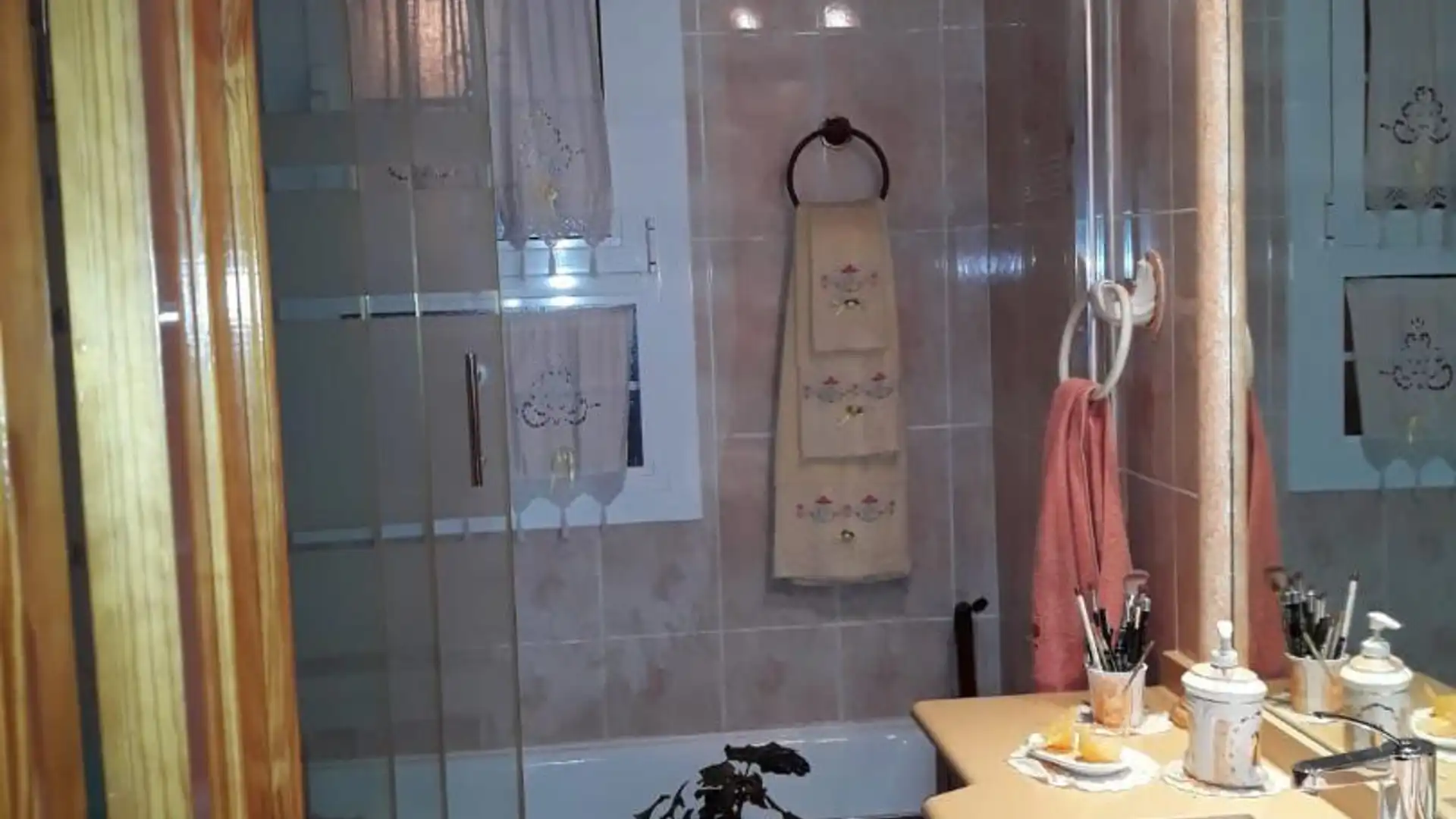 Chalet en  Carrer Serra del Reclot 6 - Foto 2