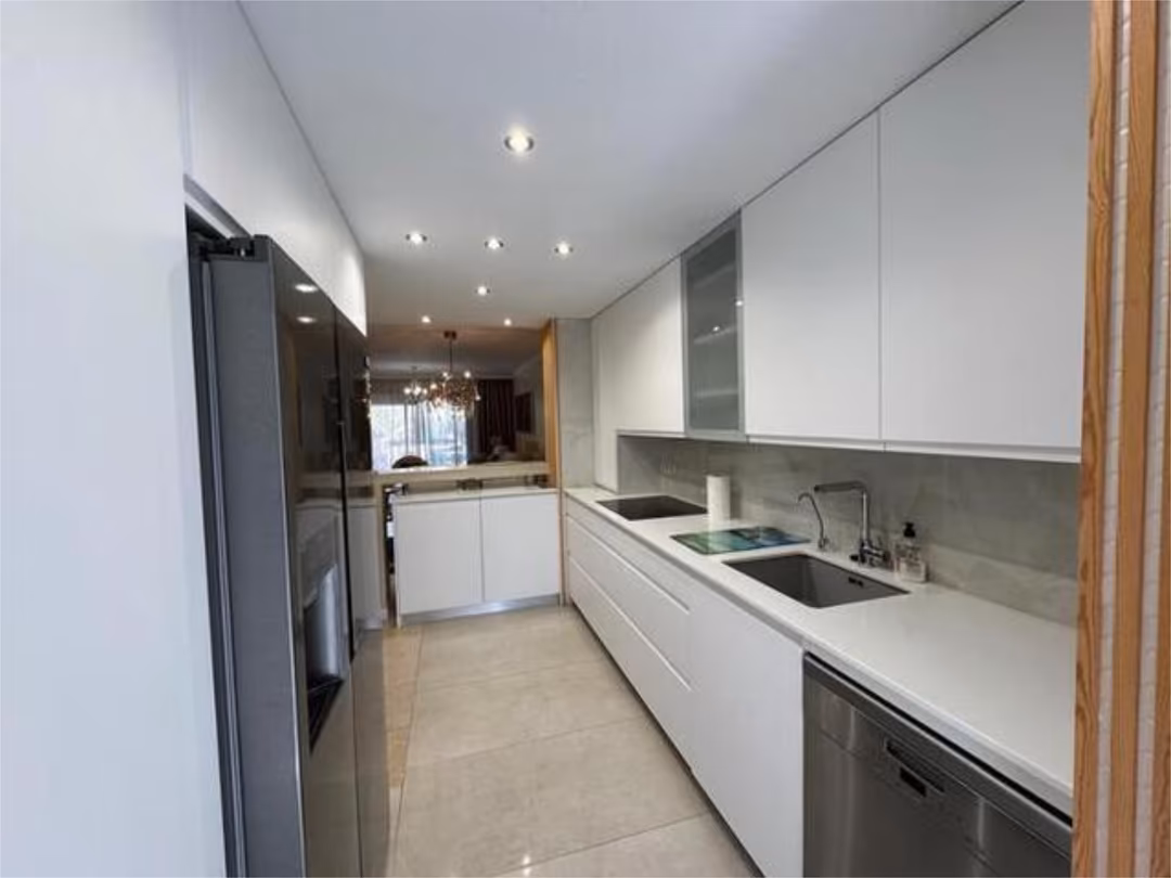 Apartamento en Nueva Andalucía - Foto 6