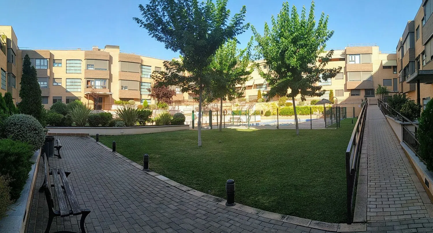 Piso en calle Emilia Pardo Bazán, 3 - Foto 2