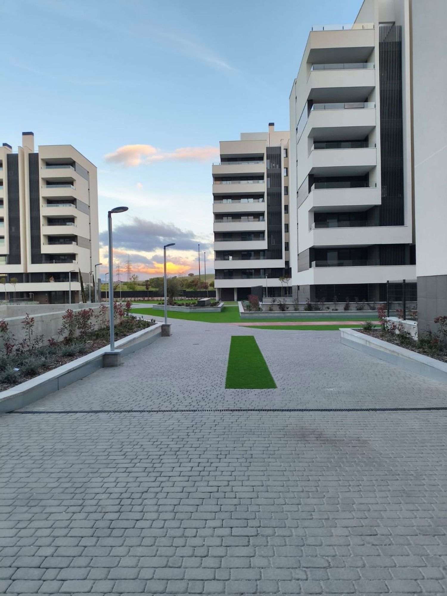 Piso en calle de Rafael Moneo, 1 - Foto 1