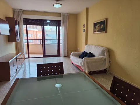 Piso en calle Torre de Romo, 23