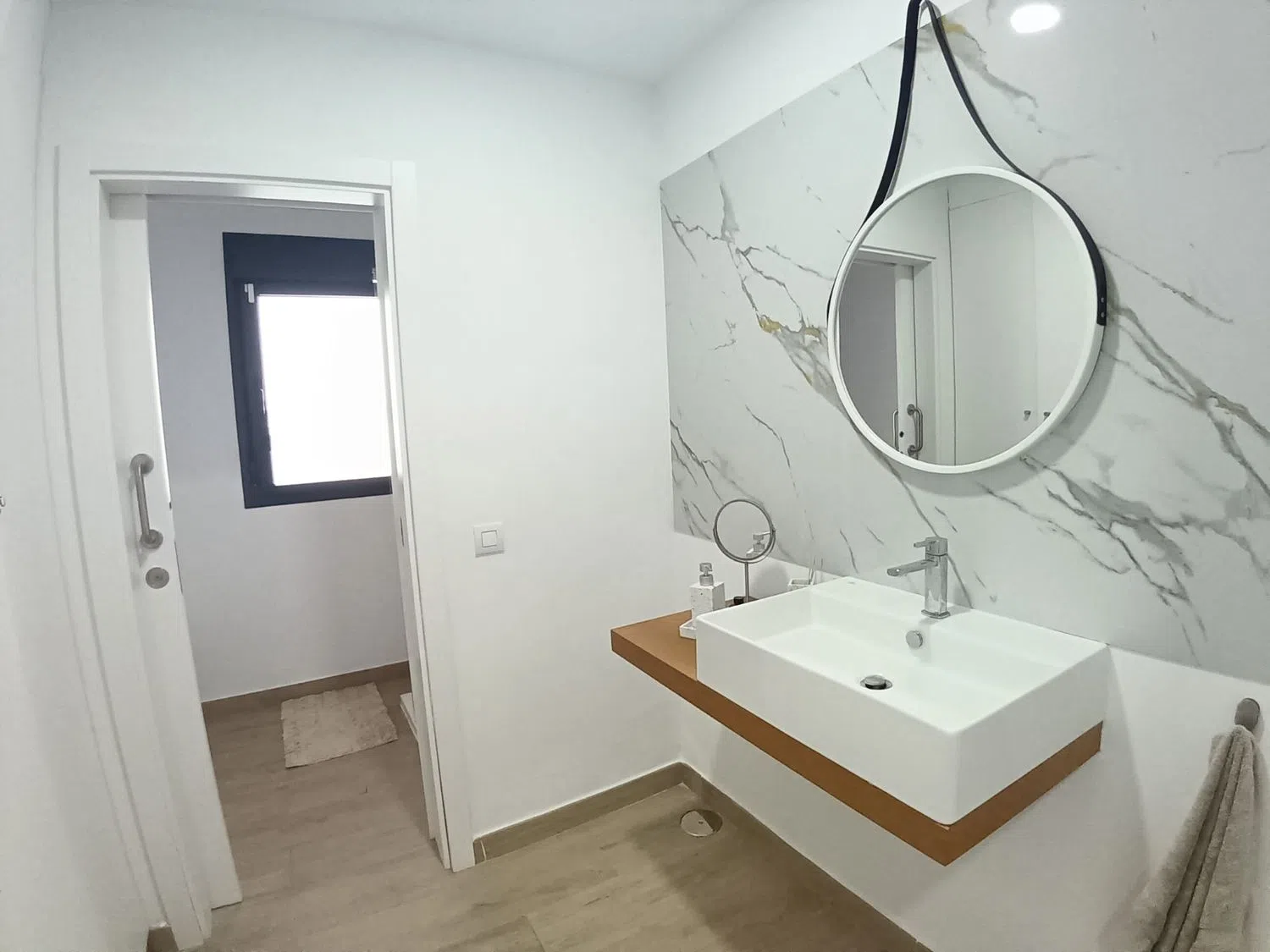 Casa independiente en calle Juan de Juni s/n c9 - Foto 16