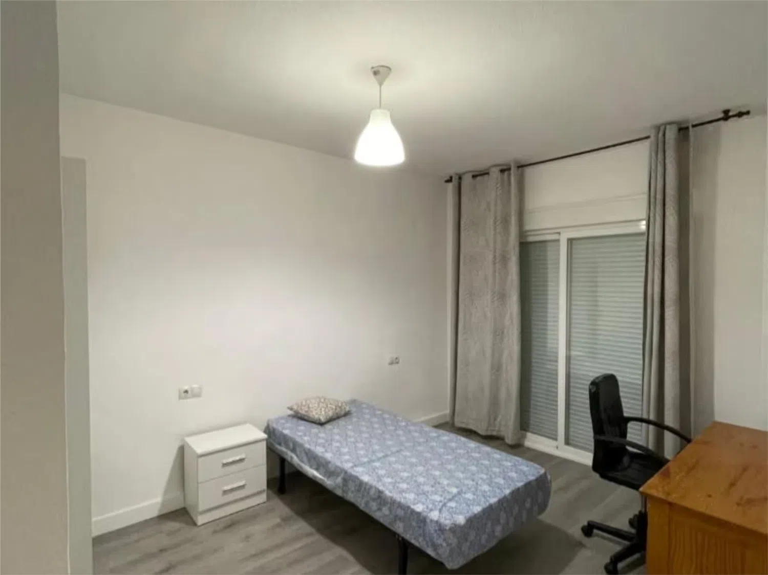 Piso en avenida de Madrid, 2