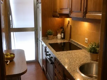 Apartamento en  Calle de los Reyes Católicos 5 - Foto 2